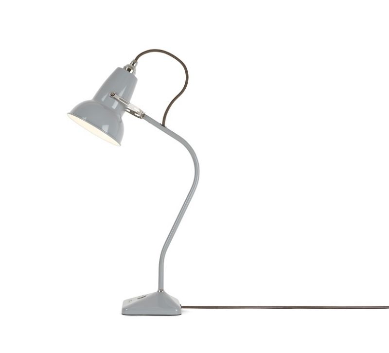 Graue Anglepoise Original 1227 Mini Tischleuchte mit flexiblem Arm und Lampenschirm.